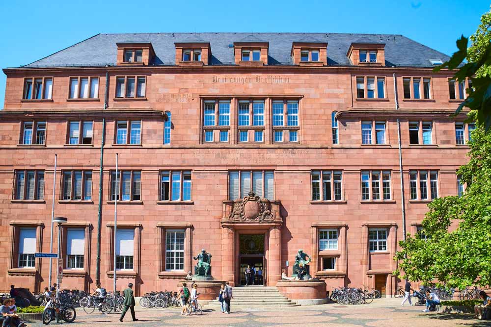 Freiburg'da Üniversite Okumak